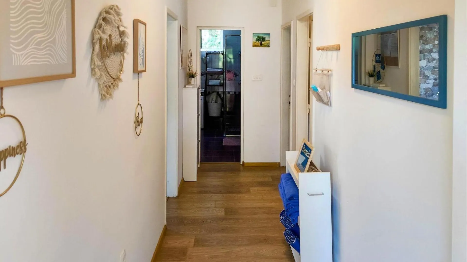 Holiday home 2 Bedroom Beautiful Home In Starigrad